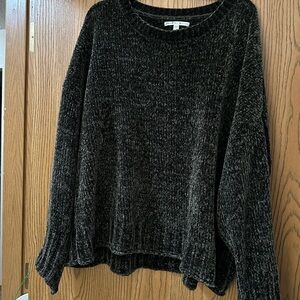Seven7 Plush Chenille Crewneck Sweater - Black Heather